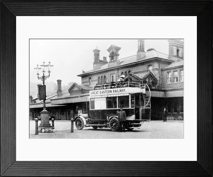 Framed Print : Railway Station and GER bus, Ipswich early 1900's Framed Print : Railway Station and GER bus, Ipswich early 1900's