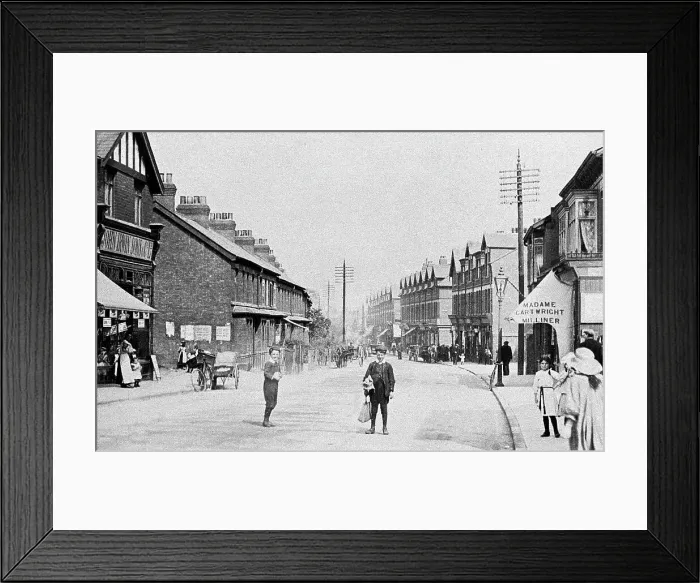Framed Print : Chester Road, Ellesmere Port early 1900's Framed Print : Chester Road, Ellesmere Port early 1900's