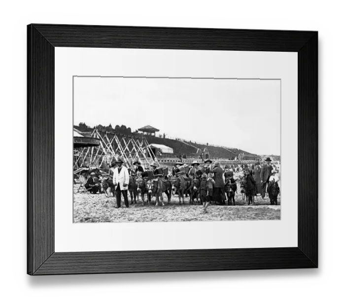 Framed Print : Whitley Bay Beach early 1900s Framed Print : Whitley Bay Beach early 1900s
