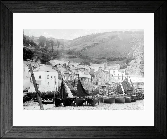 Framed Print : Polperro Harbour early 1900s Framed Print : Polperro Harbour early 1900s