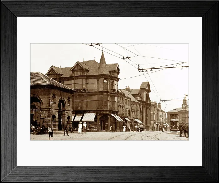 Framed Print : Market Place, Pontefract early 1900's Framed Print : Market Place, Pontefract early 1900's