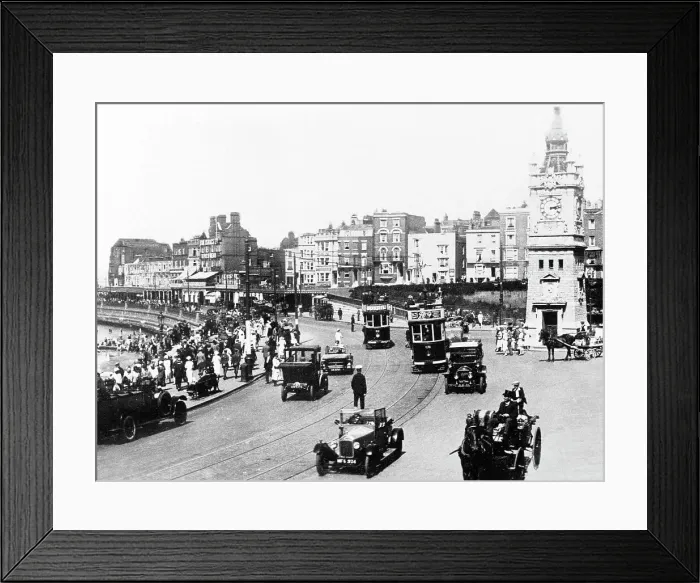 Framed Print : Marine Terrace, Margate early 1900's Framed Print : Marine Terrace, Margate early 1900's