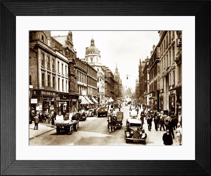 Framed Print : Glasgow Buchanan Street probably 1920s Framed Print : Glasgow Buchanan Street probably 1920s