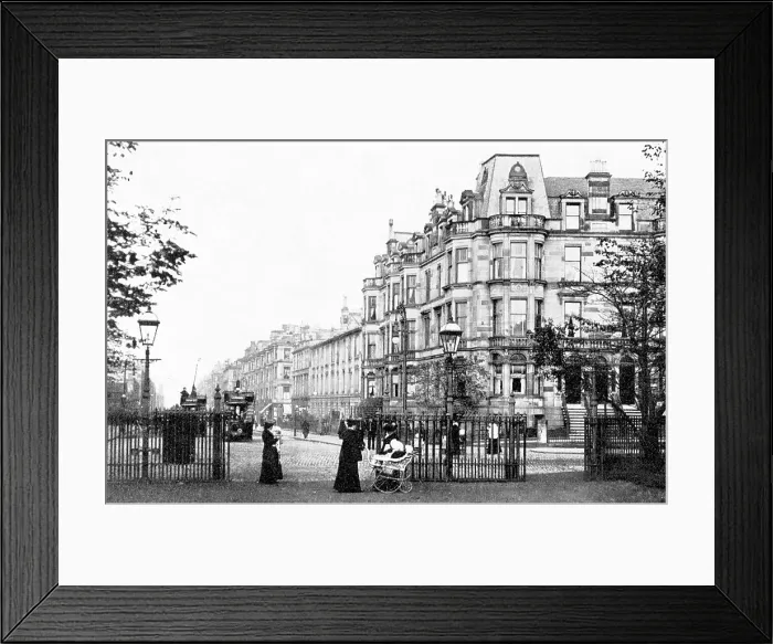 Framed Print : Queens Park Gate, Glasgow early 1900's Framed Print : Queens Park Gate, Glasgow early 1900's