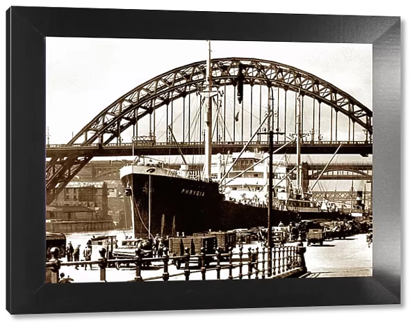 Newcastle-Upon-Tyne Quay and Bridges probably 1920s