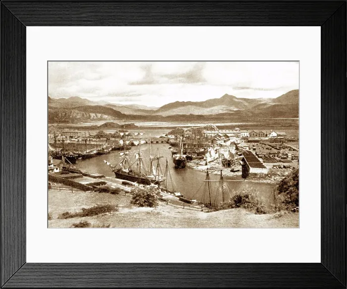 Framed Print : Porthmadog early 1900s Framed Print : Porthmadog early 1900s