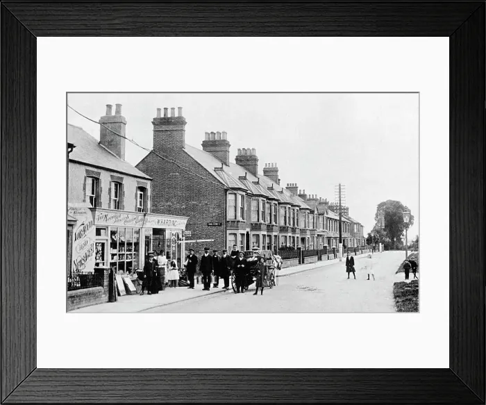Framed Print : Stoke Road, Aylesbury early 1900's Framed Print : Stoke Road, Aylesbury early 1900's