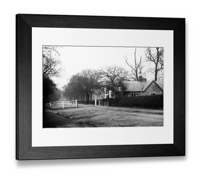 Framed Print : Toll gate and toll house, Dulwich, London, early 1900s Framed Print : Toll gate and toll house, Dulwich, London, early 1900s