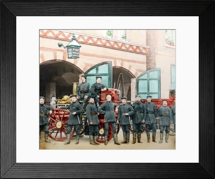 Framed Print : London Metropolitan Fire Brigade, Victorian period Framed Print : London Metropolitan Fire Brigade, Victorian period