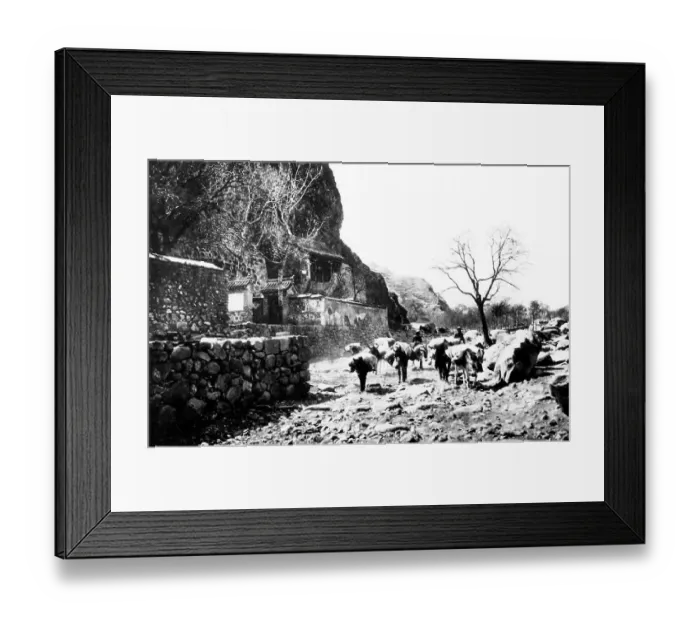 Framed Print : The Nankou Pass, Beijing, China, early 1900s Framed Print : The Nankou Pass, Beijing, China, early 1900s