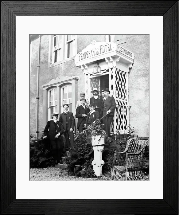 Framed Print : A Temperance hotel, England, early 1900s Framed Print : A Temperance hotel, England, early 1900s