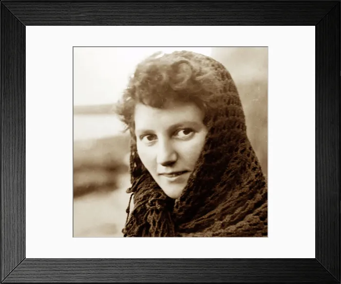 Framed Print : Portrait of a Scottish fisher girl, Victorian period Framed Print : Portrait of a Scottish fisher girl, Victorian period