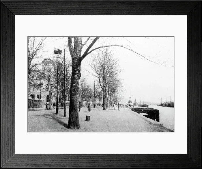 Framed Print : The Bund, Tianjin, China, early 1900s Framed Print : The Bund, Tianjin, China, early 1900s