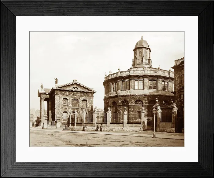 Framed Print : Sheldonian Theatre and Clarendon Building, Oxford Framed Print : Sheldonian Theatre and Clarendon Building, Oxford