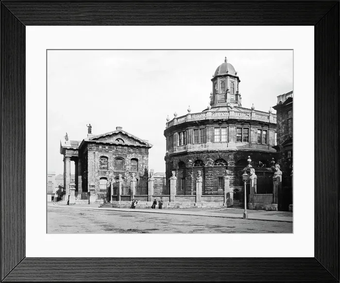 Framed Print : Sheldonian Theatre and Clarendon Building, Oxford Framed Print : Sheldonian Theatre and Clarendon Building, Oxford