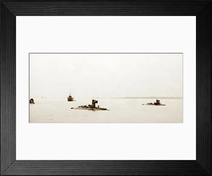 Framed Print : Royal Navy submarines in the Thames estuary in 1909 Framed Print : Royal Navy submarines in the Thames estuary in 1909