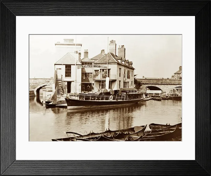 Framed Print : Salter Bros landing stage, Folly Bridge, Oxford Framed Print : Salter Bros landing stage, Folly Bridge, Oxford