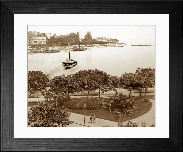 Framed Print : Paddle steamer, Lake Lucerne, Switzerland, early 1900s Framed Print : Paddle steamer, Lake Lucerne, Switzerland, early 1900s