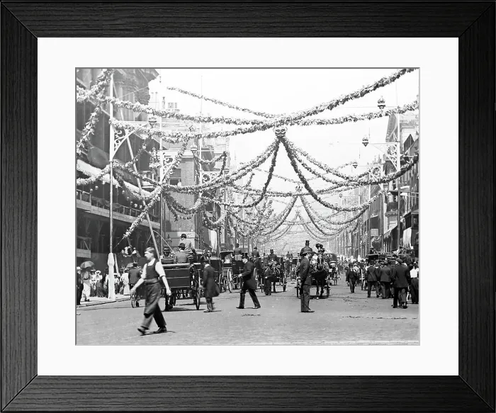 Framed Print : Edward VII Coronation decorations, St. James's Street Framed Print : Edward VII Coronation decorations, St. James's Street
