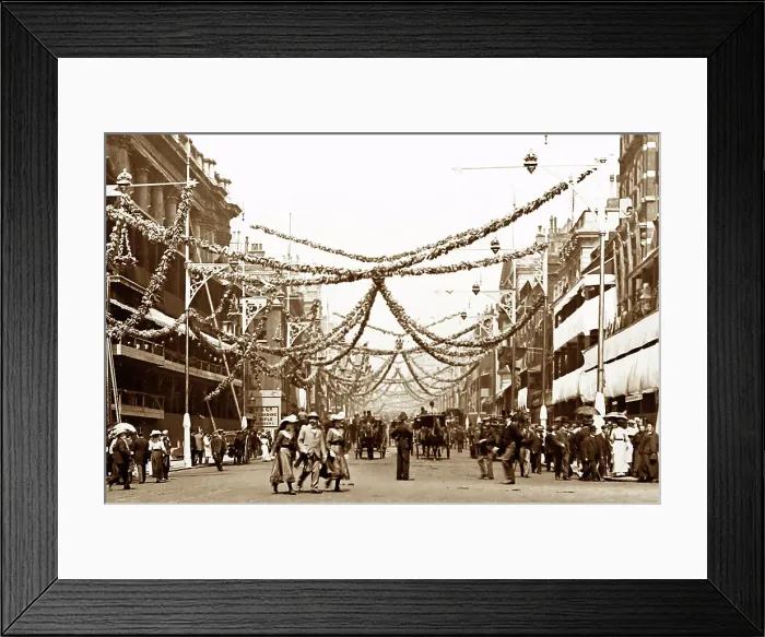 Framed Print : Edward VII Coronation decorations, St. James's Street Framed Print : Edward VII Coronation decorations, St. James's Street