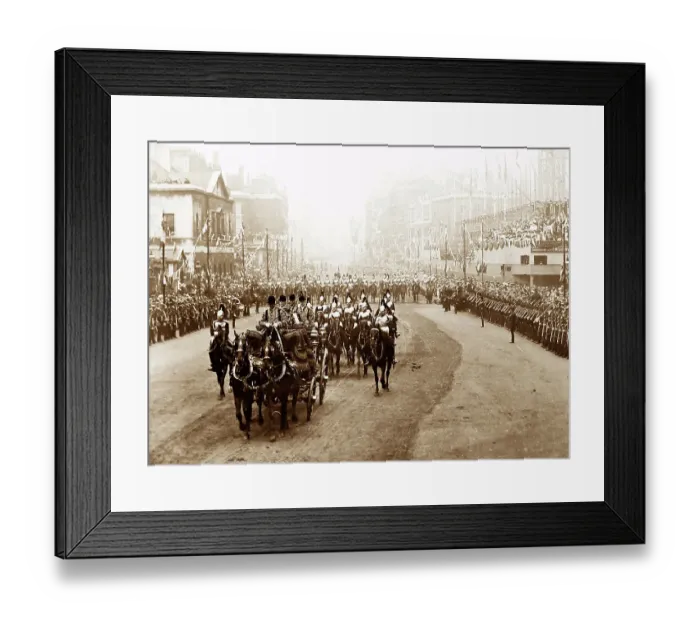 Framed Print : Edward VII Coronation Procession, London in 1902 Framed Print : Edward VII Coronation Procession, London in 1902