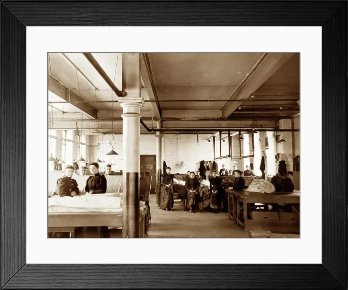 Framed Print : Burling and mending pieces in a woollen mill in Bradford Framed Print : Burling and mending pieces in a woollen mill in Bradford