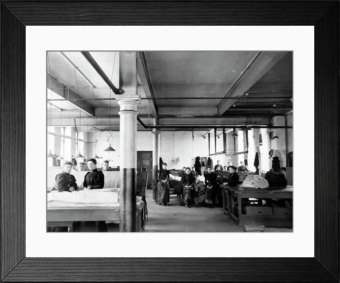Framed Print : Burling and mending pieces in a woollen mill in Bradford Framed Print : Burling and mending pieces in a woollen mill in Bradford