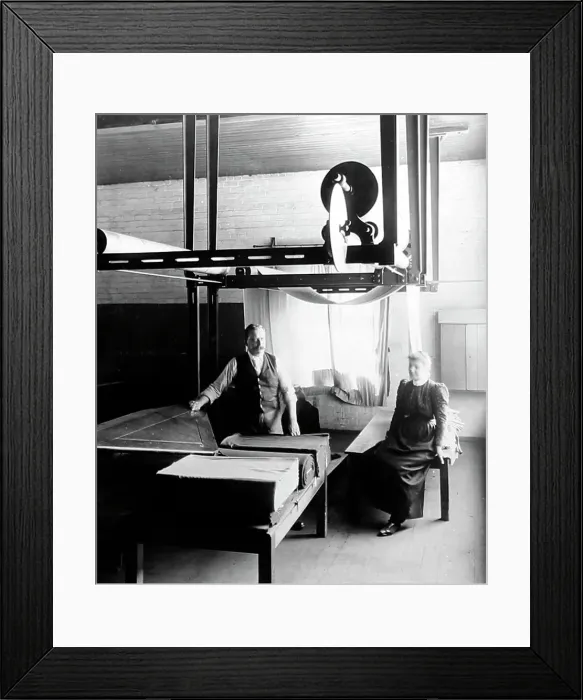 Framed Print : Perching and measuring cloth in a woollen mill in Bradford Framed Print : Perching and measuring cloth in a woollen mill in Bradford