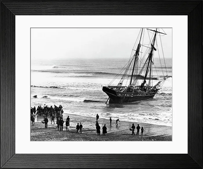 Framed Print : Aberdeen Beach Victorian period Framed Print : Aberdeen Beach Victorian period