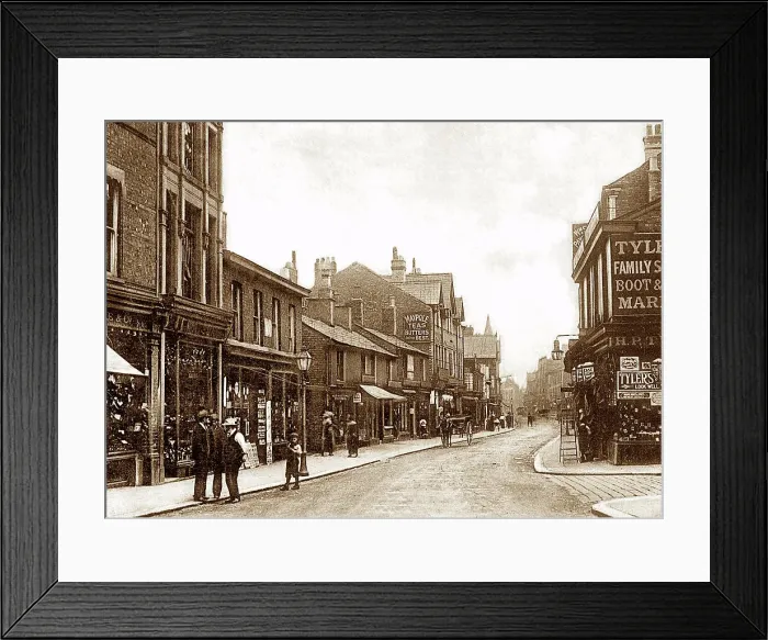 Framed Print : Altrincham George Street early 1900s Framed Print : Altrincham George Street early 1900s