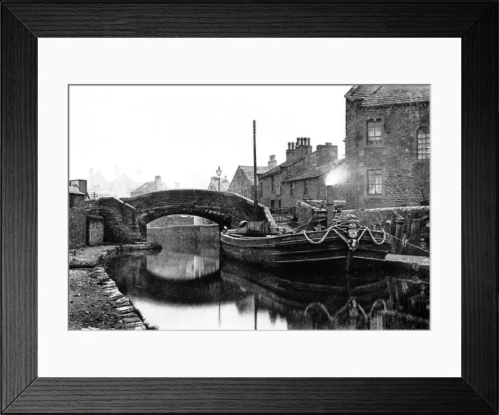 Framed Print : Skipton, Leeds-Liverpool Canal Framed Print : Skipton, Leeds-Liverpool Canal