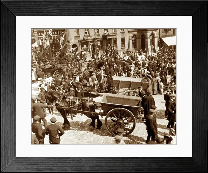 Framed Print : Ashbourne Market day, Victorian period Framed Print : Ashbourne Market day, Victorian period