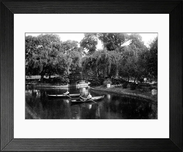 Framed Print : Croydon Wandle Park early 1900s Framed Print : Croydon Wandle Park early 1900s
