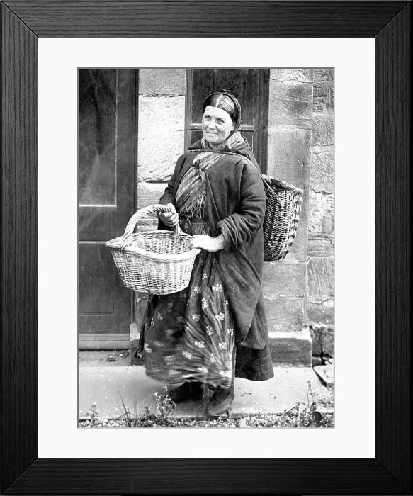 Framed Print : Cullercoats fishwife Framed Print : Cullercoats fishwife