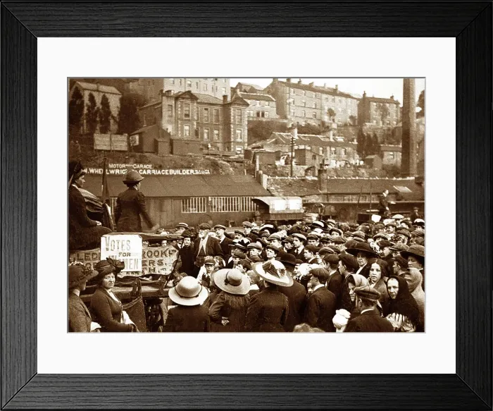 Framed Print : Holmfirth, Crown Bottom, Suffragettes Framed Print : Holmfirth, Crown Bottom, Suffragettes