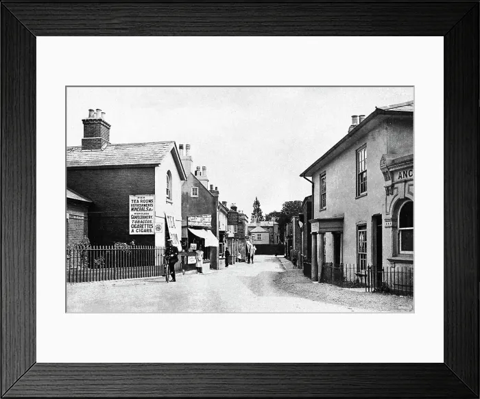 Framed Print : Hythe, High Street Framed Print : Hythe, High Street