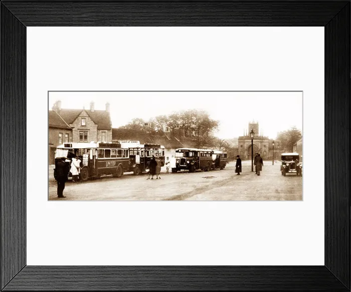 Framed Print : Bishop Auckland Market Place probably 1930s Framed Print : Bishop Auckland Market Place probably 1930s