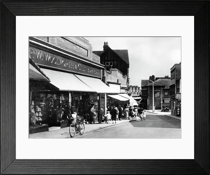 Framed Print : Potter Street, Bishops Stortford early 1900's Framed Print : Potter Street, Bishops Stortford early 1900's