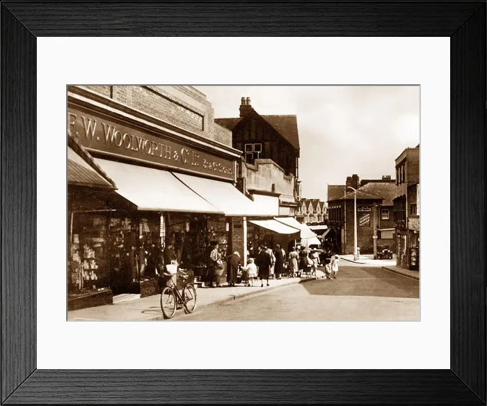 Framed Print : Bishop's Stortford Potter Street probably 1920s Framed Print : Bishop's Stortford Potter Street probably 1920s