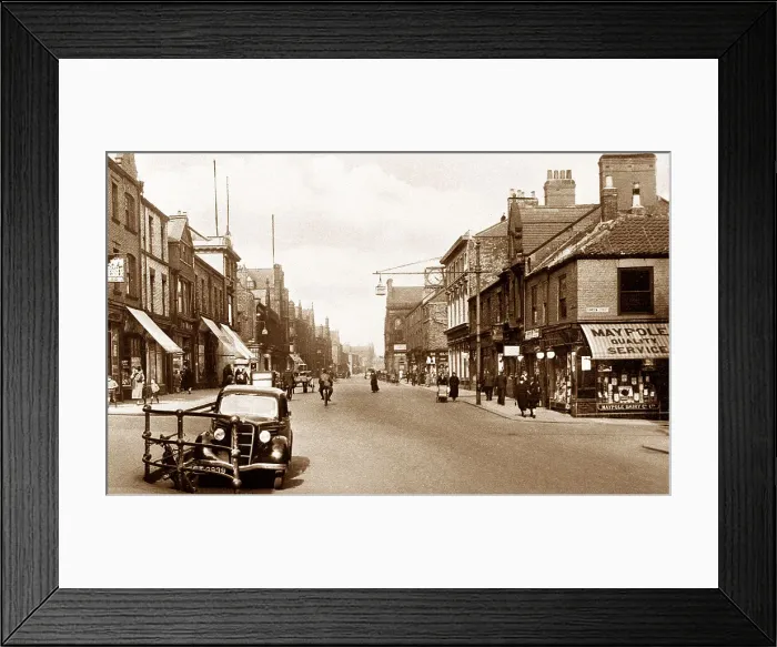 Framed Print : Saville Street, North Shields 1920's Framed Print : Saville Street, North Shields 1920's