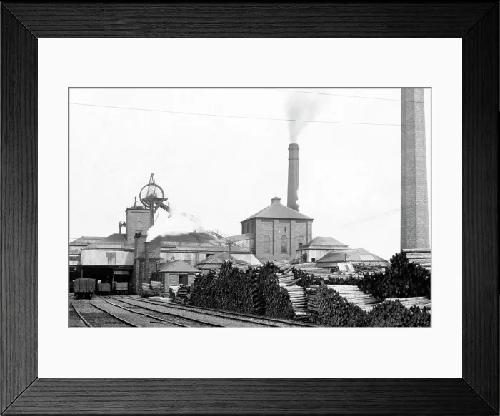 Framed Print : South Kirkby Colliery early 1900s Framed Print : South Kirkby Colliery early 1900s