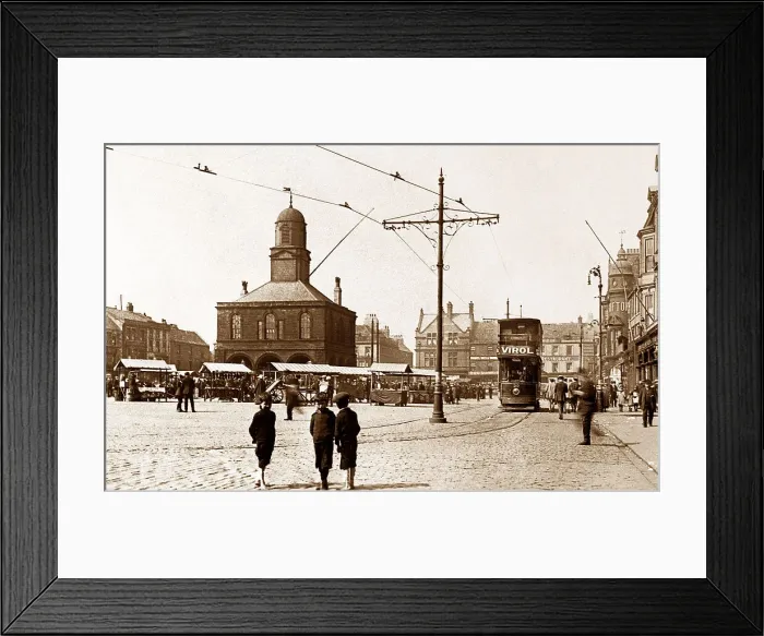 Framed Print : South Shields Market Place early 1900s Framed Print : South Shields Market Place early 1900s