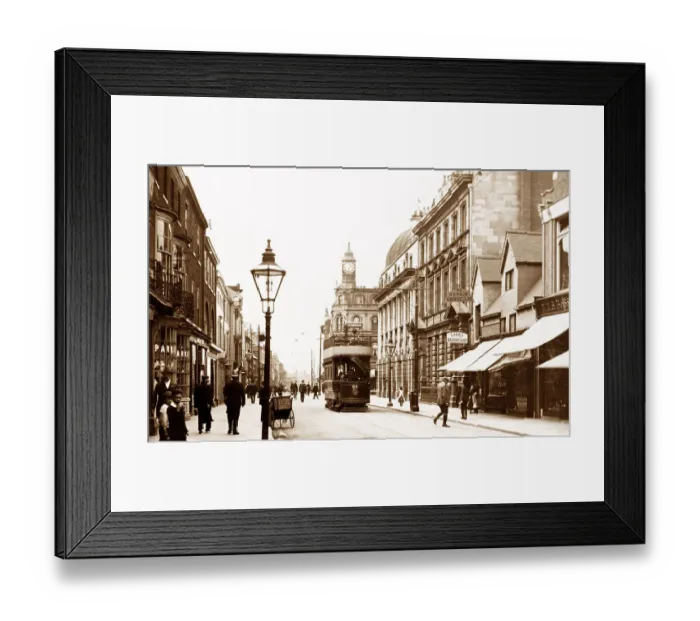 Framed Print : Doncaster High Street early 1900s Framed Print : Doncaster High Street early 1900s