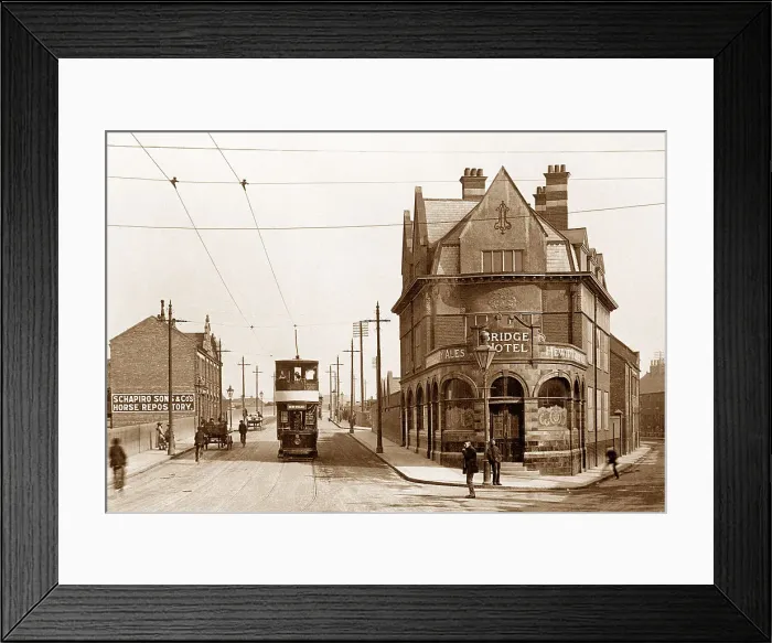 Framed Print : Doncaster New Bridge Hotel early 1900s Framed Print : Doncaster New Bridge Hotel early 1900s