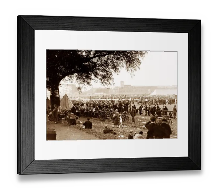 Framed Print : Doncaster Race Course early 1900s Framed Print : Doncaster Race Course early 1900s