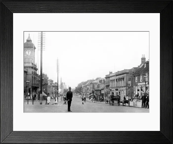 Framed Print : High Street, Dunstable early 1900's Framed Print : High Street, Dunstable early 1900's