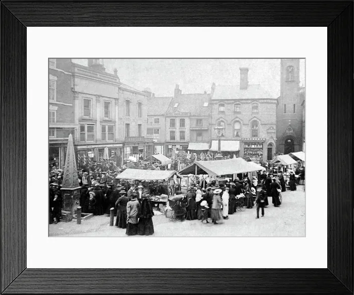 Framed Print : Louth Market Day early 1900s Framed Print : Louth Market Day early 1900s