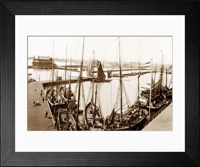 Framed Print : The Harbour, Lowestoft early 1900's Framed Print : The Harbour, Lowestoft early 1900's