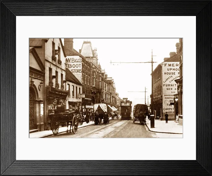 Framed Print : Luton Manchester Street early 1900s Framed Print : Luton Manchester Street early 1900s