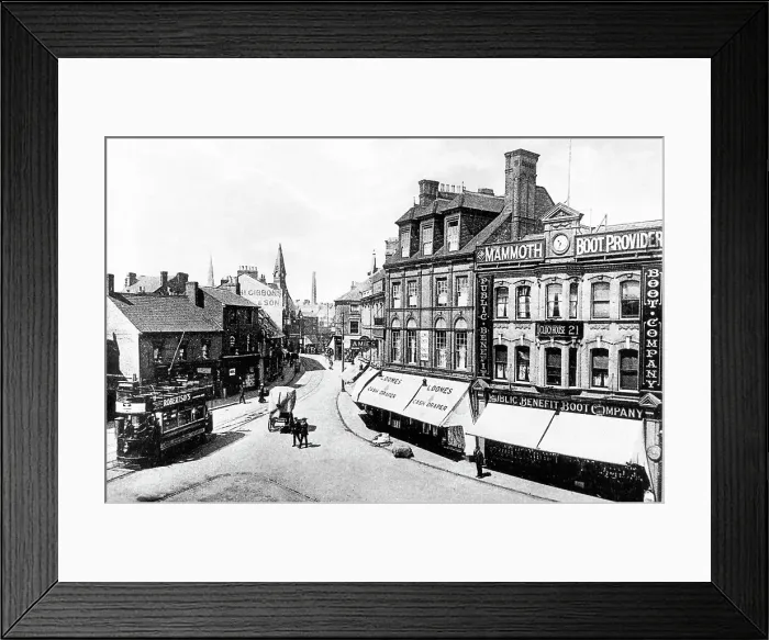Framed Print : Park Square, Luton early 1900's Framed Print : Park Square, Luton early 1900's